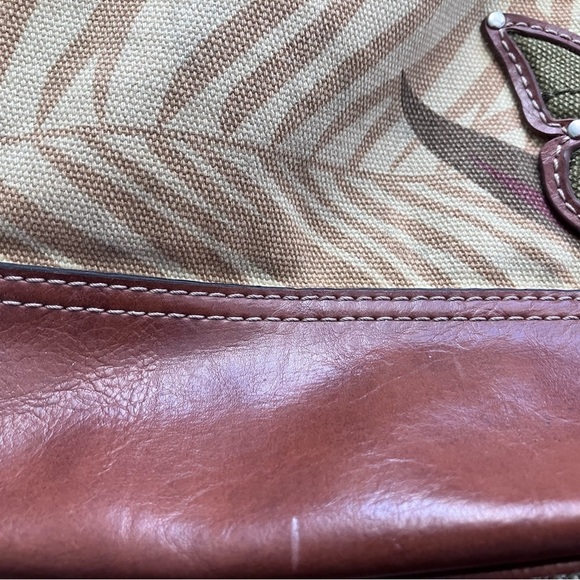 St. John’s Bay Butterfly Hobo Shoulder Purse Tote Bag With Side Zipper - Picture 6 of 9